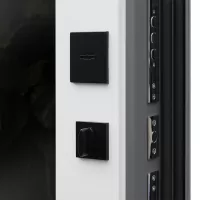 Входная дверь Лира с зеркалом