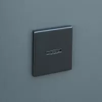 Входная дверь Ювентус с зеркалом