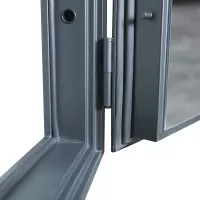 Входная дверь Ювентус с зеркалом