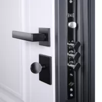 Входная дверь Гермес Неоклассика (Белы матовый)