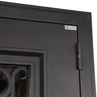 Входная дверь Аляска с окном и лазерной резкой (терморазрыв)